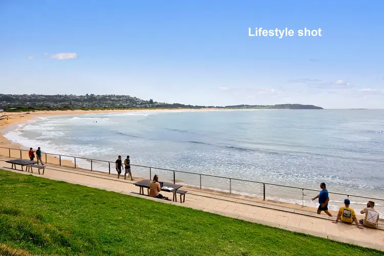 Fifth view of Homely apartment listing, 8/16 The Crescent, Dee Why NSW 2099