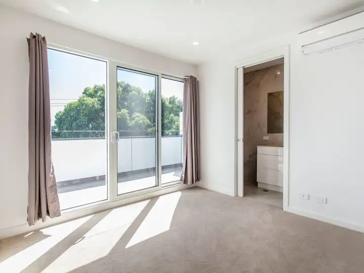 Fourth view of Homely apartment listing, 204/3 Hay Street, Box Hill South VIC 3128