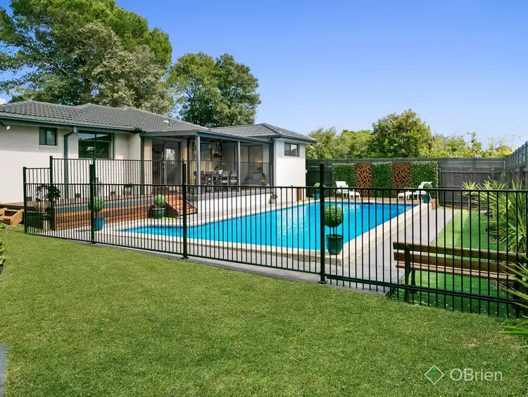 5 Madeira Court, Frankston VIC 3199