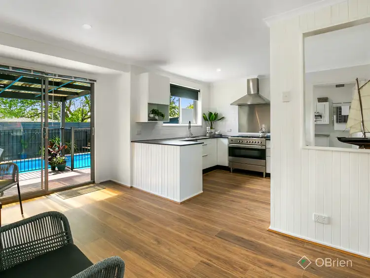 Fifth view of Homely house listing, 5 Madeira Court, Frankston VIC 3199
