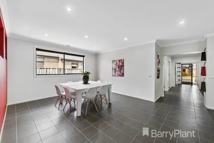Fourth view of Homely house listing, 8 Parris Avenue, Harkness VIC 3337