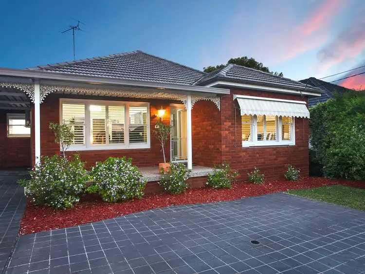 15 Mooral Avenue, Punchbowl NSW 2196