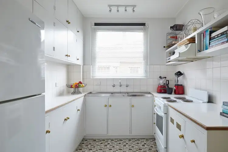 Fifth view of Homely apartment listing, 2/176 Walsh Street, South Yarra VIC 3141