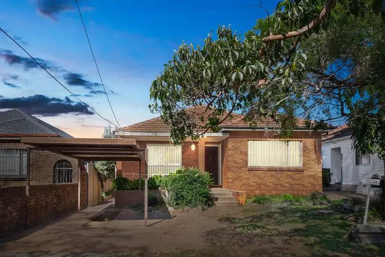 12 Lyon Avenue, Punchbowl NSW 2196