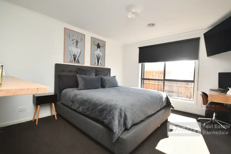 Seventh view of Homely house listing, 5 Dianella Place, Bairnsdale VIC 3875