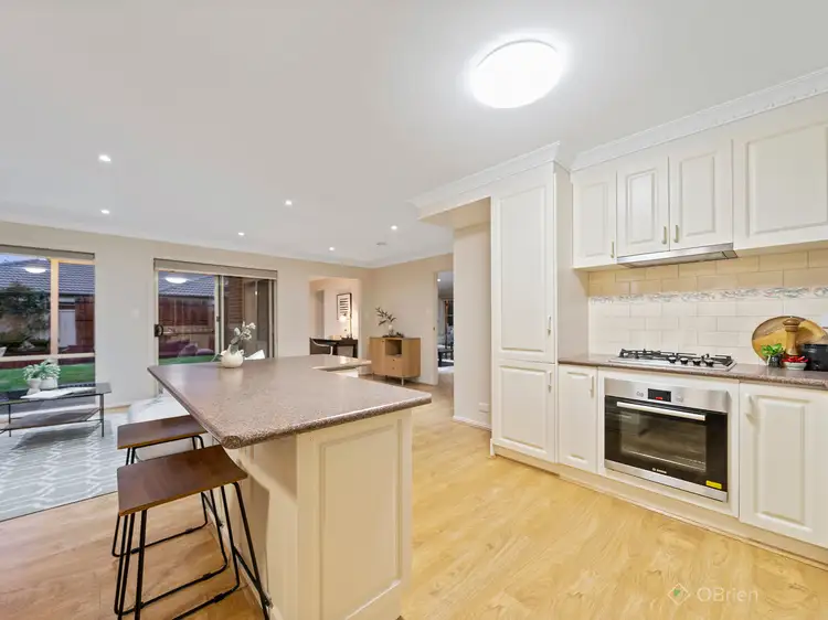 Fifth view of Homely house listing, 7 Spring Circuit, Pakenham VIC 3810