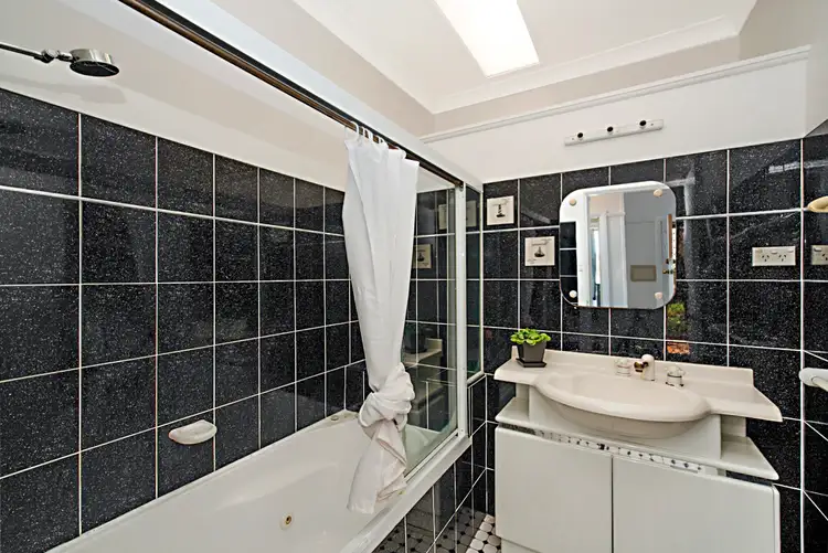 Sixth view of Homely house listing, 4 Fraser Street, Jesmond NSW 2299