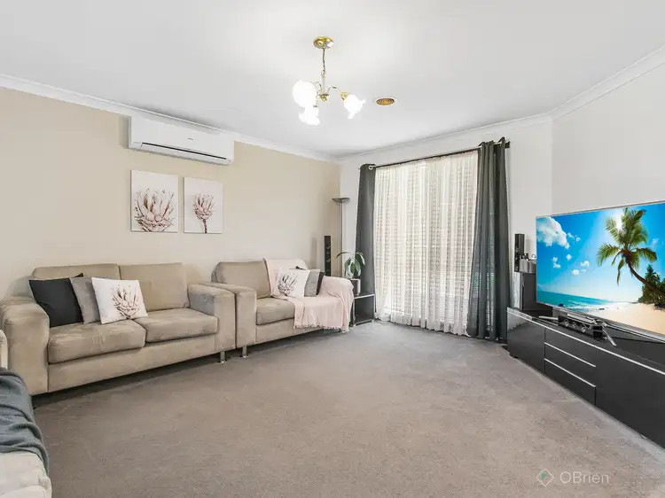 Third view of Homely house listing, 7 Ironbark Close, Hampton Park VIC 3976