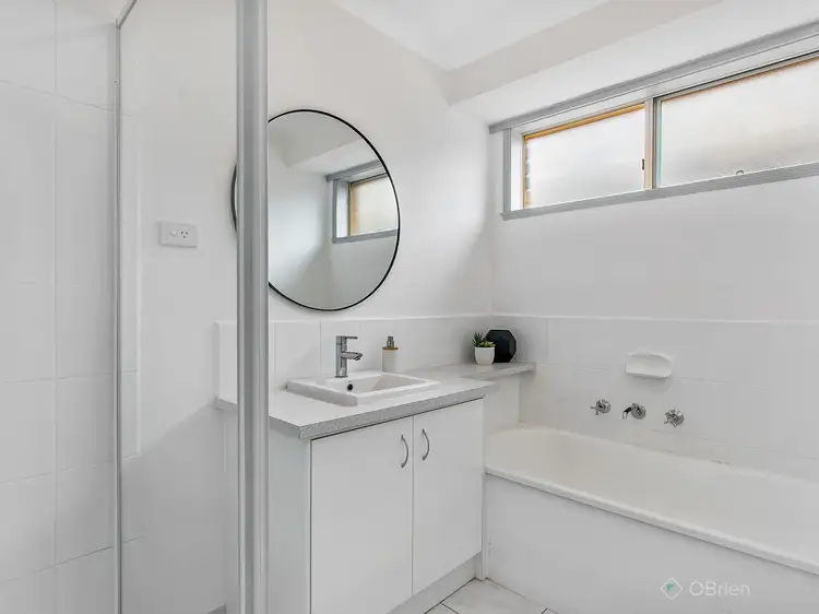Sixth view of Homely house listing, 7 Ironbark Close, Hampton Park VIC 3976