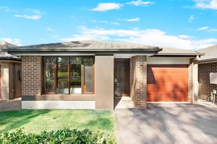 27 Portsmouth Circuit, Jordan Springs NSW 2747