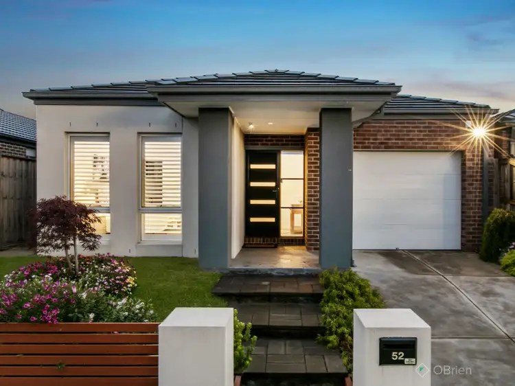Main view of Homely house listing, 52 Arlington Avenue, Pakenham VIC 3810