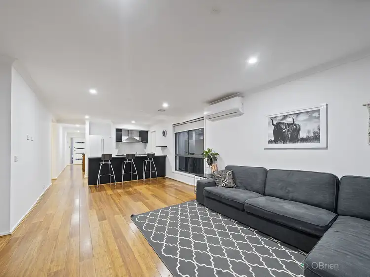 Sixth view of Homely house listing, 22 Fleuve Rise, Clyde North VIC 3978
