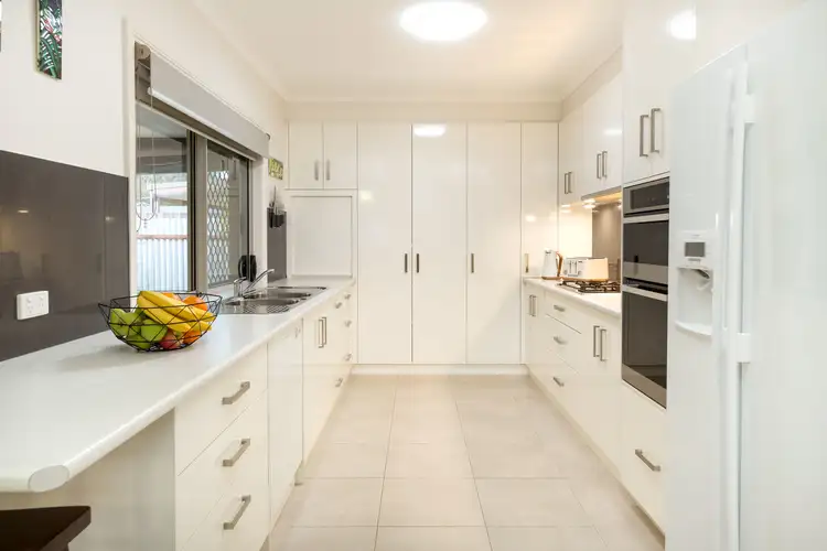 Fourth view of Homely house listing, 385 English Avenue, Lavington NSW 2641