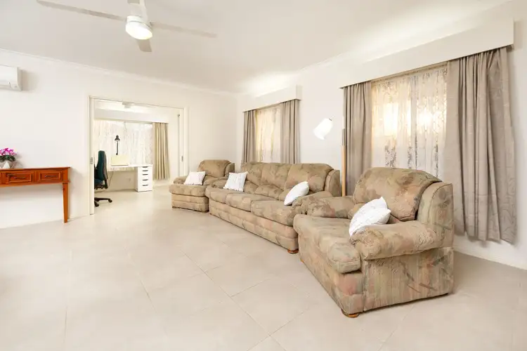 Fifth view of Homely house listing, 385 English Avenue, Lavington NSW 2641