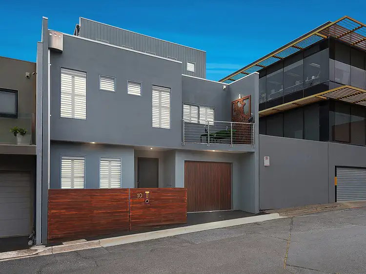 Second view of Homely house listing, 10 Smythe Place, Geelong VIC 3220