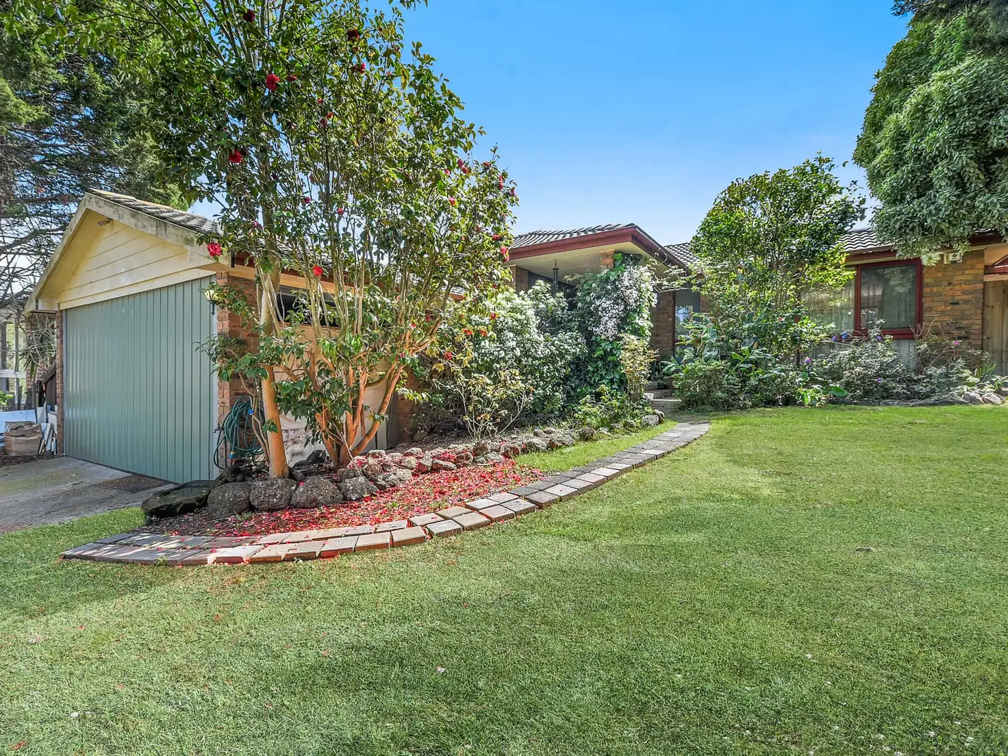 Main view of Homely house listing, 19 Cotham Square, Hampton Park VIC 3976