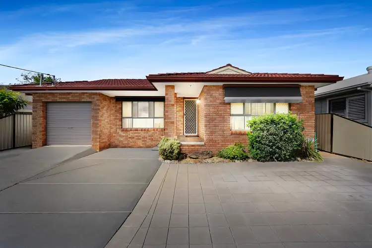 63 Coonanga Avenue, Budgewoi NSW 2262