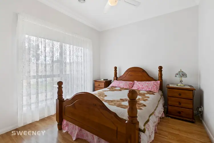 Fifth view of Homely unit listing, 4/12 Kate Street, St Albans VIC 3021