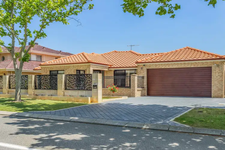 Second view of Homely house listing, 81 Glen Iris Drive, Jandakot WA 6164