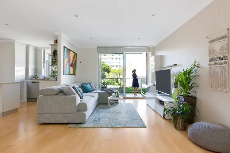 Second view of Homely unit listing, 2/52 Fairlight Street, Fairlight NSW 2094