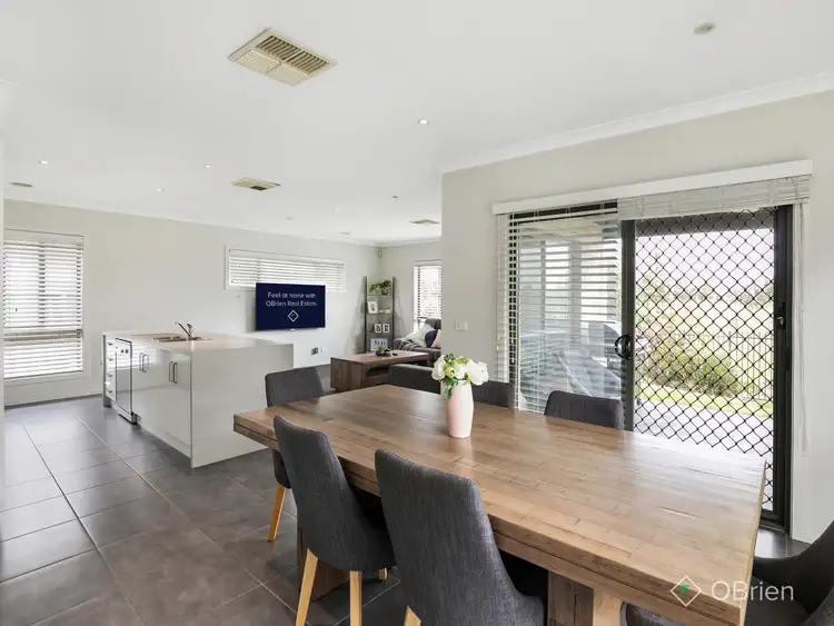 Second view of Homely house listing, 8 Wodalla Circuit, Sandhurst VIC 3977