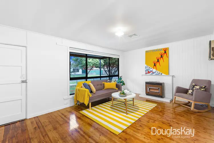 Second view of Homely house listing, 25 Kinnane Crescent, Sunshine VIC 3020