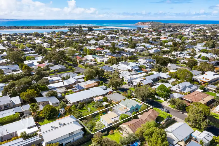 32 Thorn Street, Barwon Heads VIC 3227