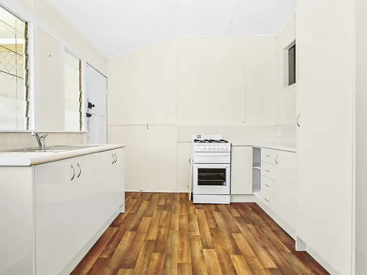 Fourth view of Homely semi-detached listing, 200 Elphinstone Street, Berserker QLD 4701