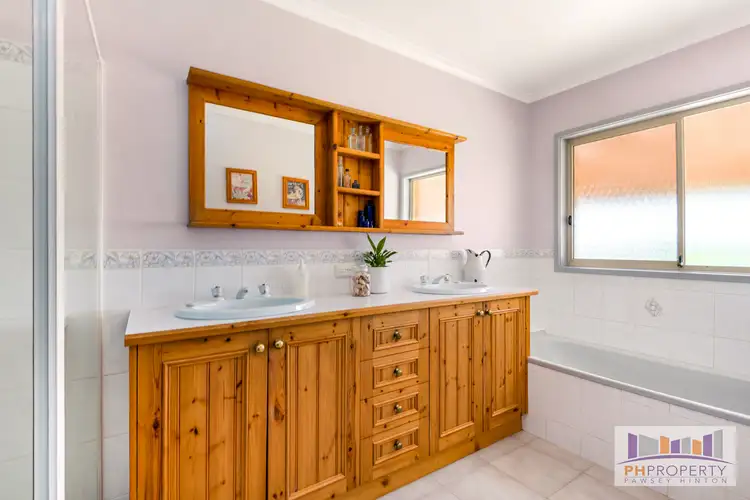 Sixth view of Homely house listing, 29 Balmoral Drive, Golden Square VIC 3555