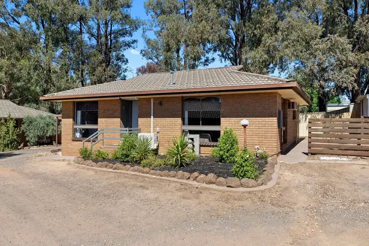 4/8 Gill Avenue, California Gully VIC 3556