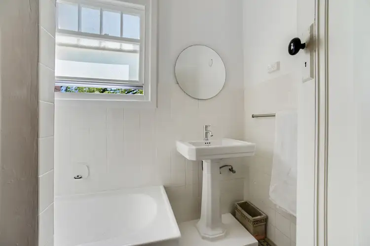 Fifth view of Homely apartment listing, 17/10 Hardie Street, Darlinghurst NSW 2010