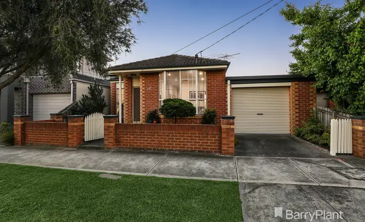 24B Gladstone Parade, Glenroy VIC 3046