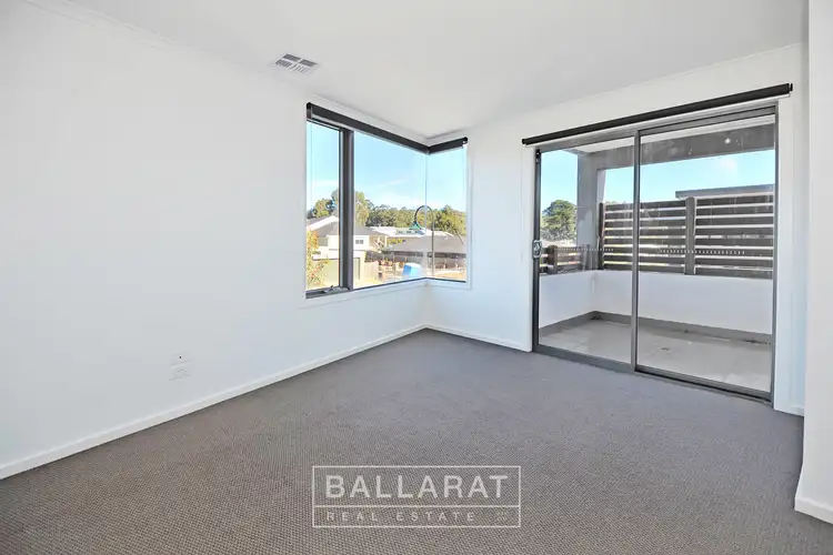 Fifth view of Homely house listing, 8 Catalina Court, Ballarat East VIC 3350