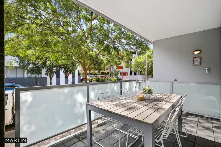 2/6b Grandstand Parade, Zetland NSW 2017