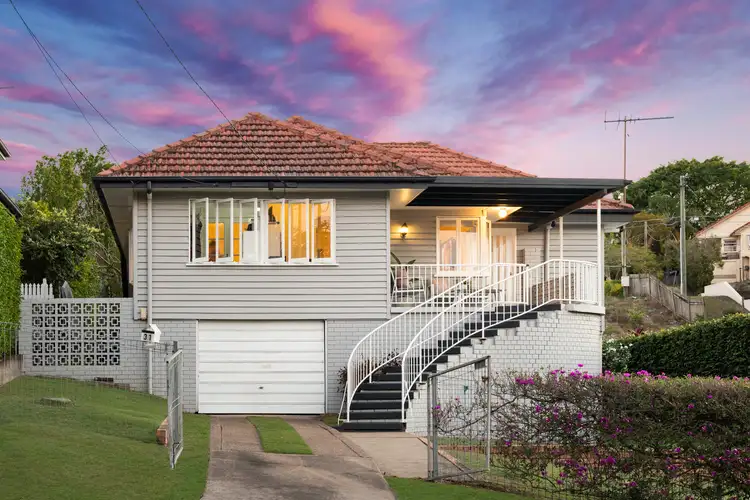 31 Norman Street, Coorparoo QLD 4151