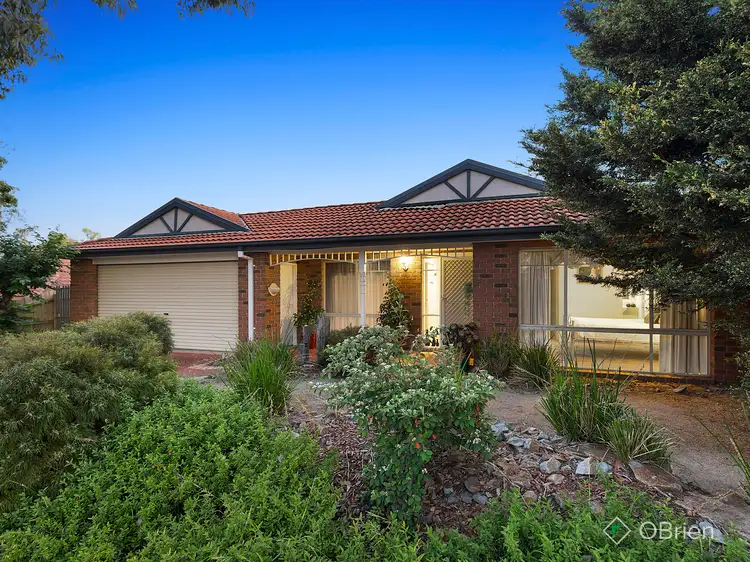 9 Gum Nut Drive, Langwarrin VIC 3910