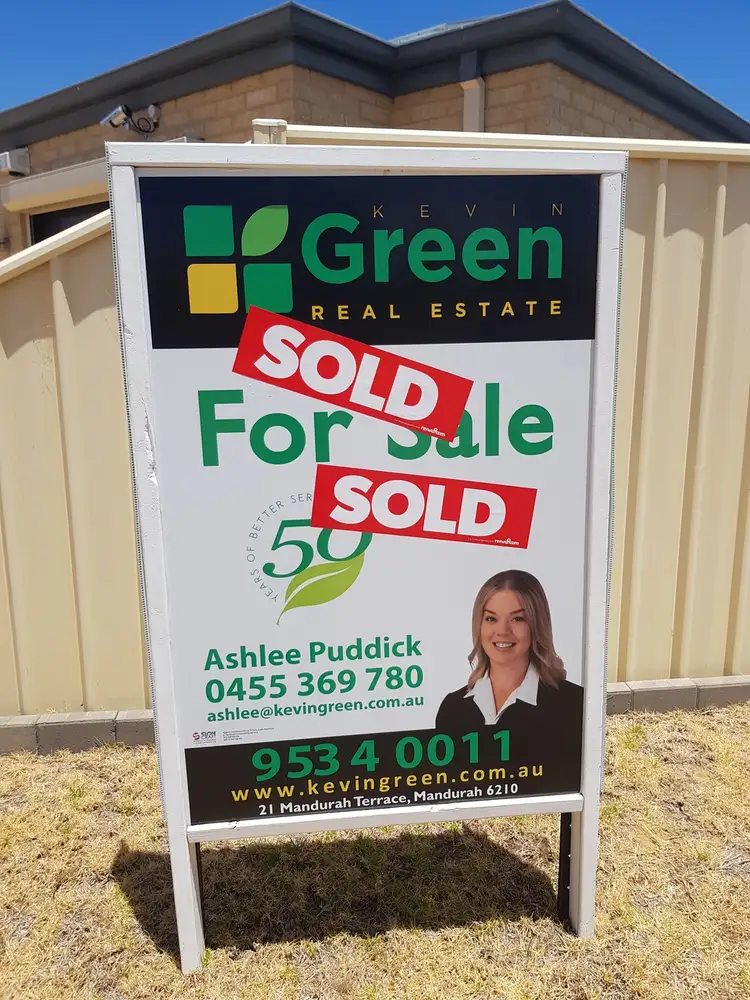 15 Bellambi Chase, Lakelands WA 6180