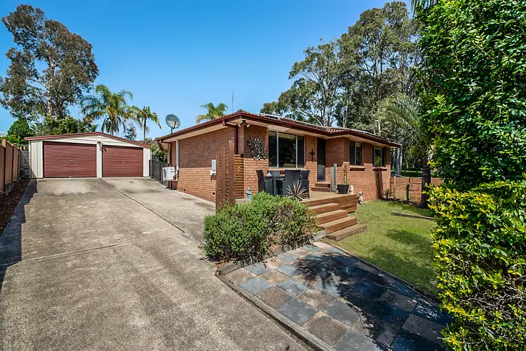 7 Bindowan Crescent, Maryland NSW 2287