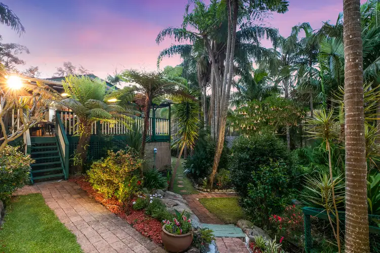6 Fremantle Place, Yarrawarrah NSW 2233