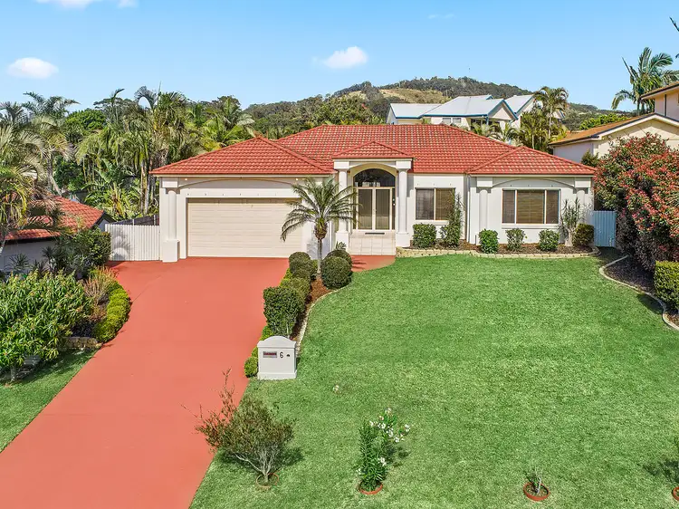 6 Bluewater Place, Sapphire Beach NSW 2450