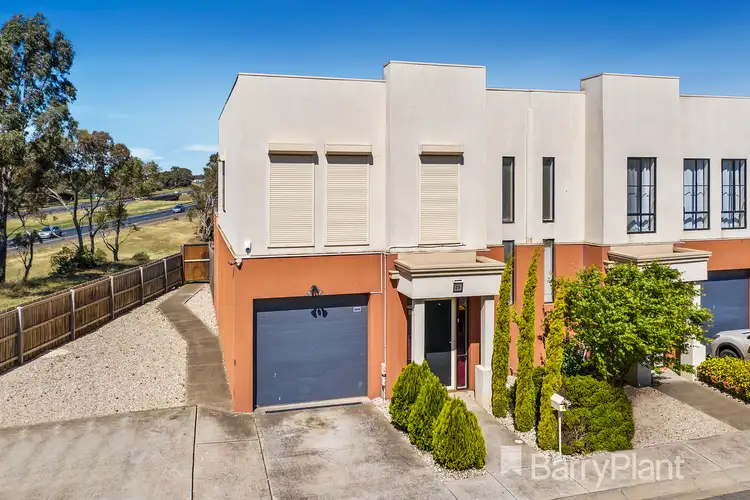 25/62 Andrew Street, Melton South VIC 3338