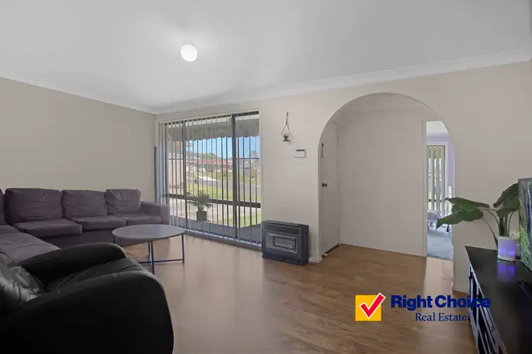 Second view of Homely house listing, 5 Jilba Place, Oak Flats NSW 2529