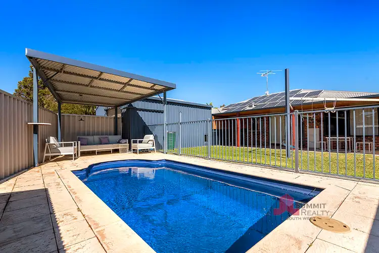15 Jasmine Way, Glen Iris WA 6230