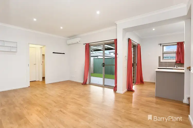 Third view of Homely townhouse listing, 2/2 Truscott Street, Glenroy VIC 3046