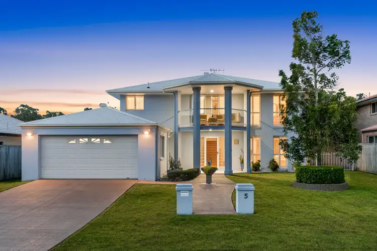 5 Darcelle Place, Ormiston QLD 4160