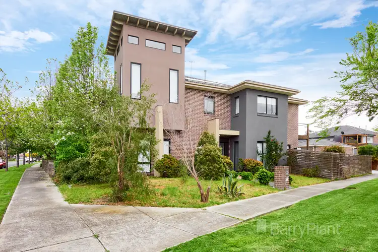 42 Allan Street, Dandenong VIC 3175