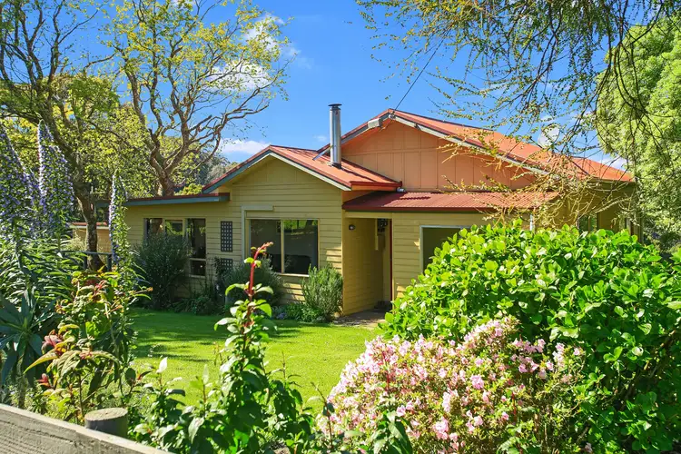 390 Aire Settlement Road, Johanna VIC 3238