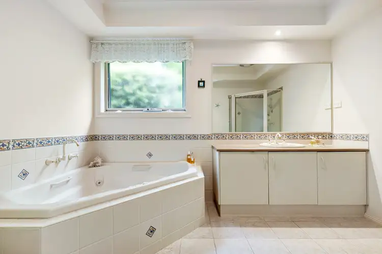 Fourth view of Homely house listing, 10 Kathleen Crescent, Mornington VIC 3931