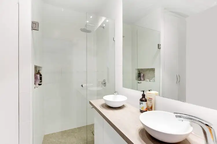 Sixth view of Homely apartment listing, 12/93 Highett Road, Hampton VIC 3188