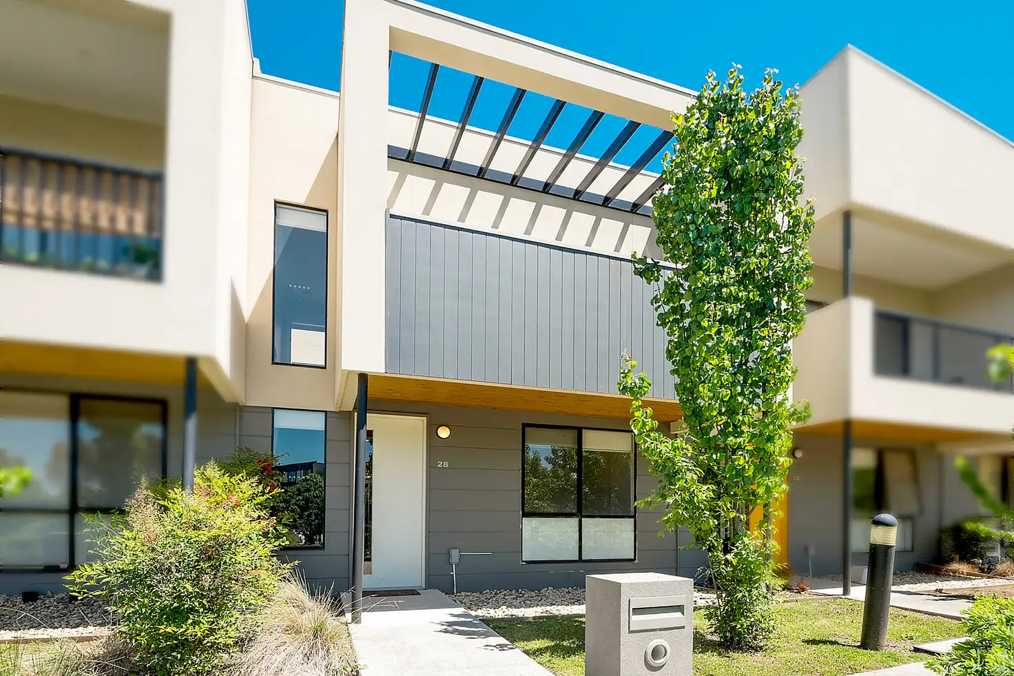 Main view of Homely house listing, 28 Yarramie Circuit, Craigieburn VIC 3064
